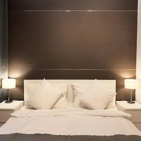 Chateau Etoile Loft - Prg Centre דירה פראג