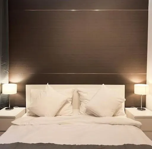 Chateau Etoile Loft - Prg Centre דירה פראג